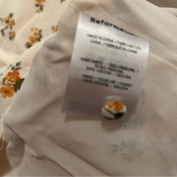 Reformation Size 8 Bettie Floral Cap Sleeve Mock Neck Top Yellow Cream - Picture 8 of 9